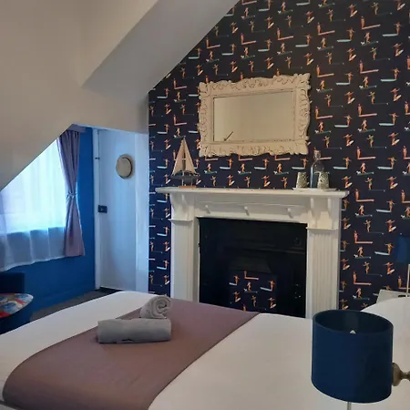 Хостел Easkey *